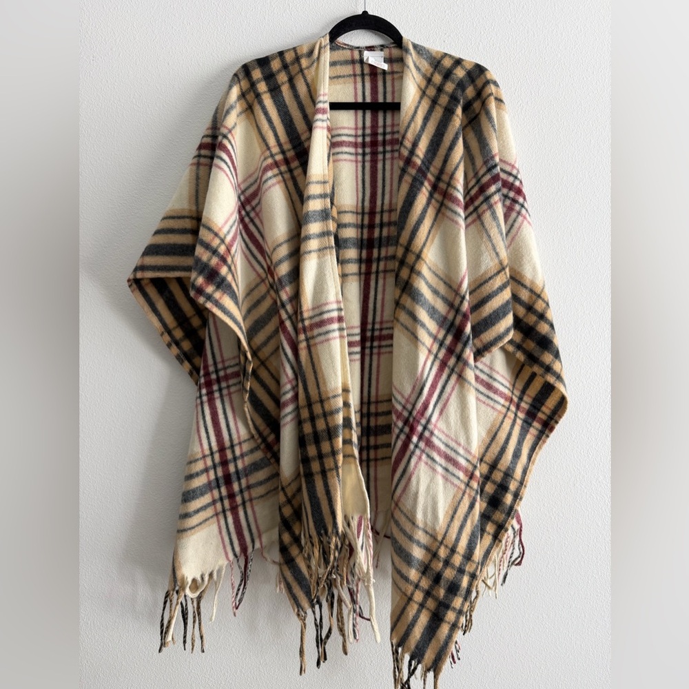Woolrich Cream and Black Plaid Shawl for Fall